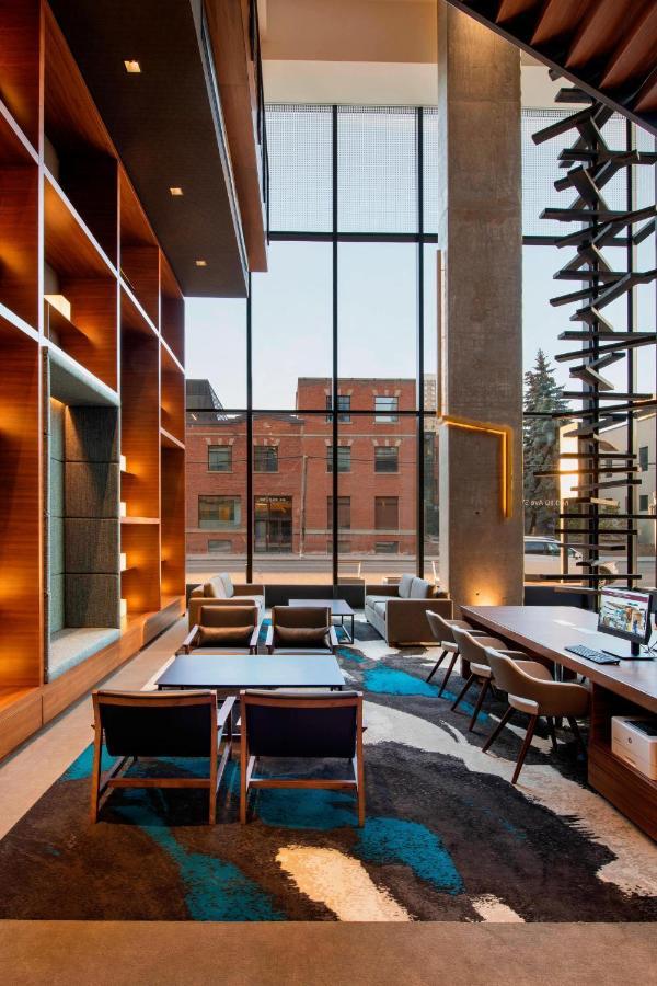 Residence Inn By Marriott Calgary Downtown/Beltline District Екстер'єр фото