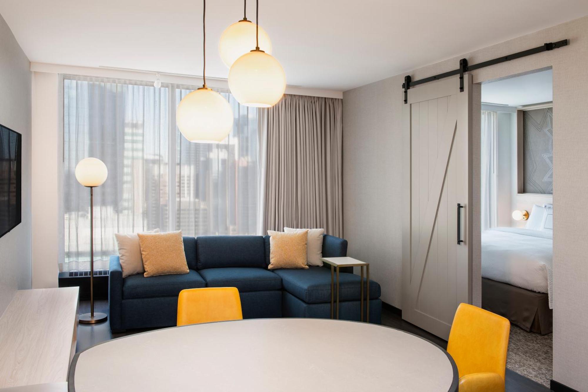 Residence Inn By Marriott Calgary Downtown/Beltline District Екстер'єр фото