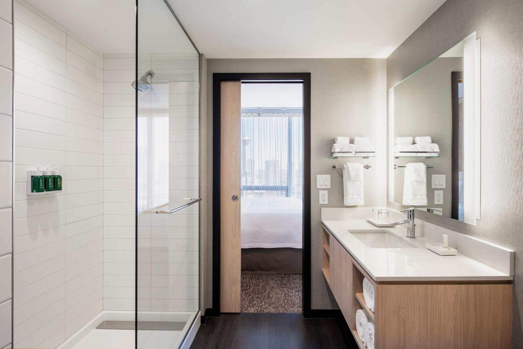 Residence Inn By Marriott Calgary Downtown/Beltline District Екстер'єр фото