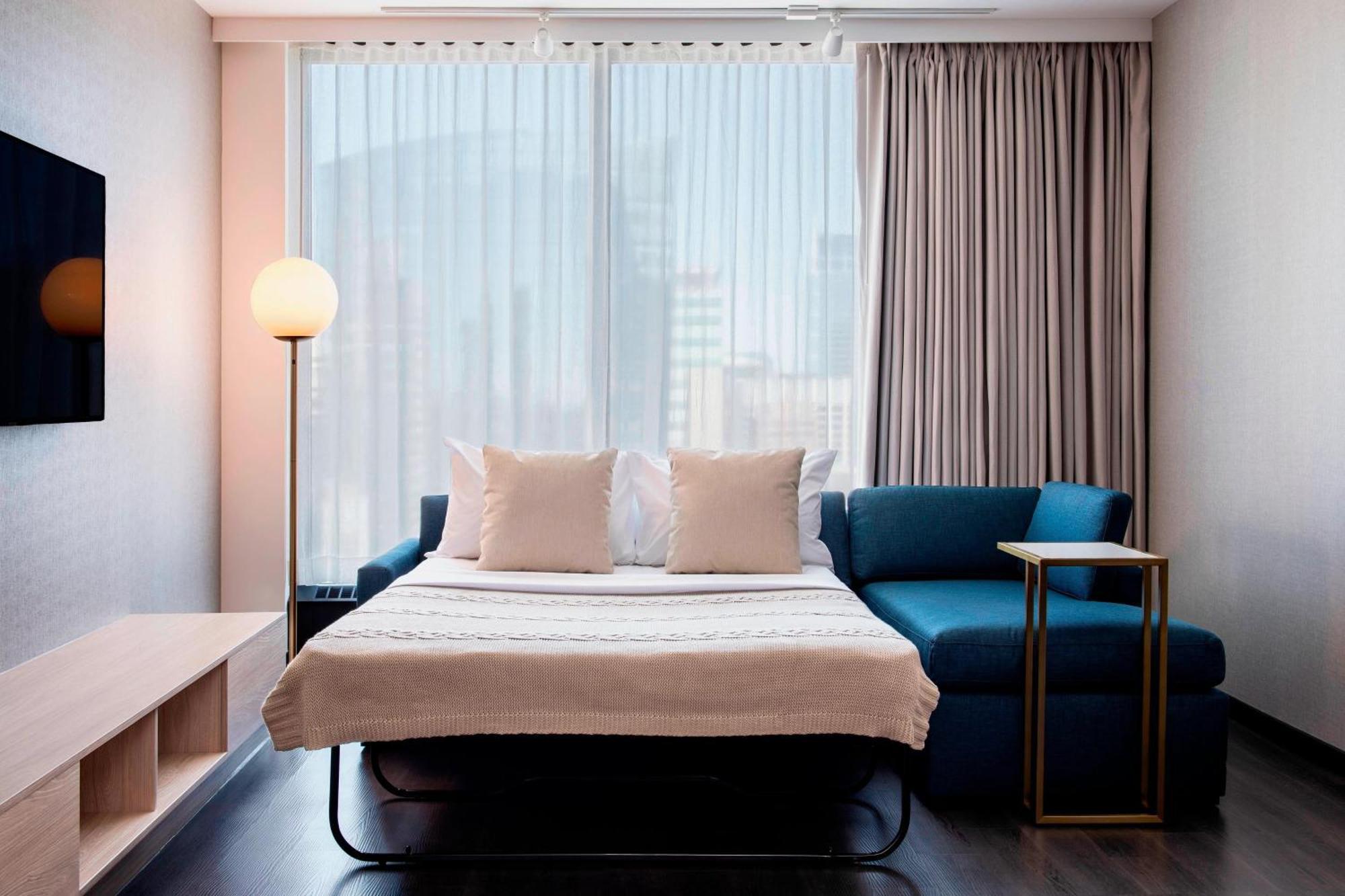 Residence Inn By Marriott Calgary Downtown/Beltline District Екстер'єр фото