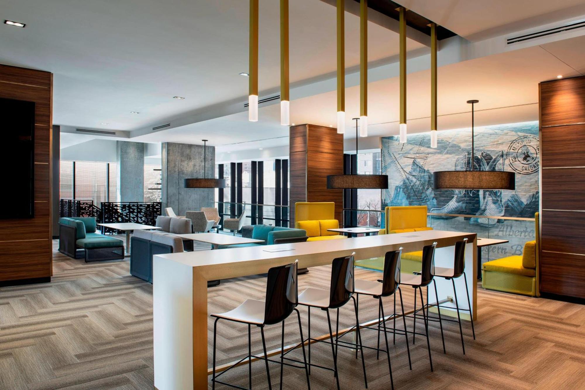 Residence Inn By Marriott Calgary Downtown/Beltline District Екстер'єр фото