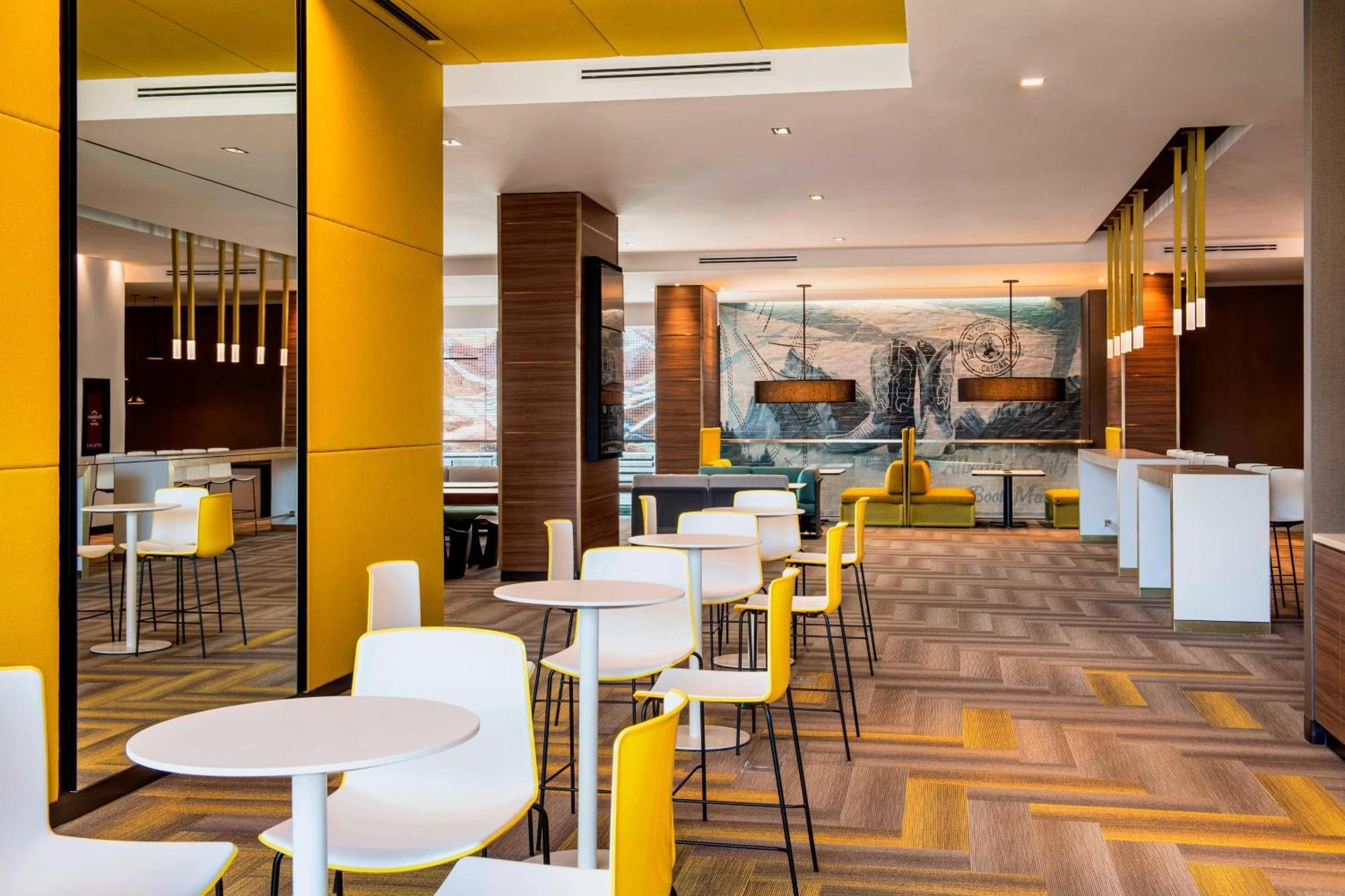 Residence Inn By Marriott Calgary Downtown/Beltline District Екстер'єр фото
